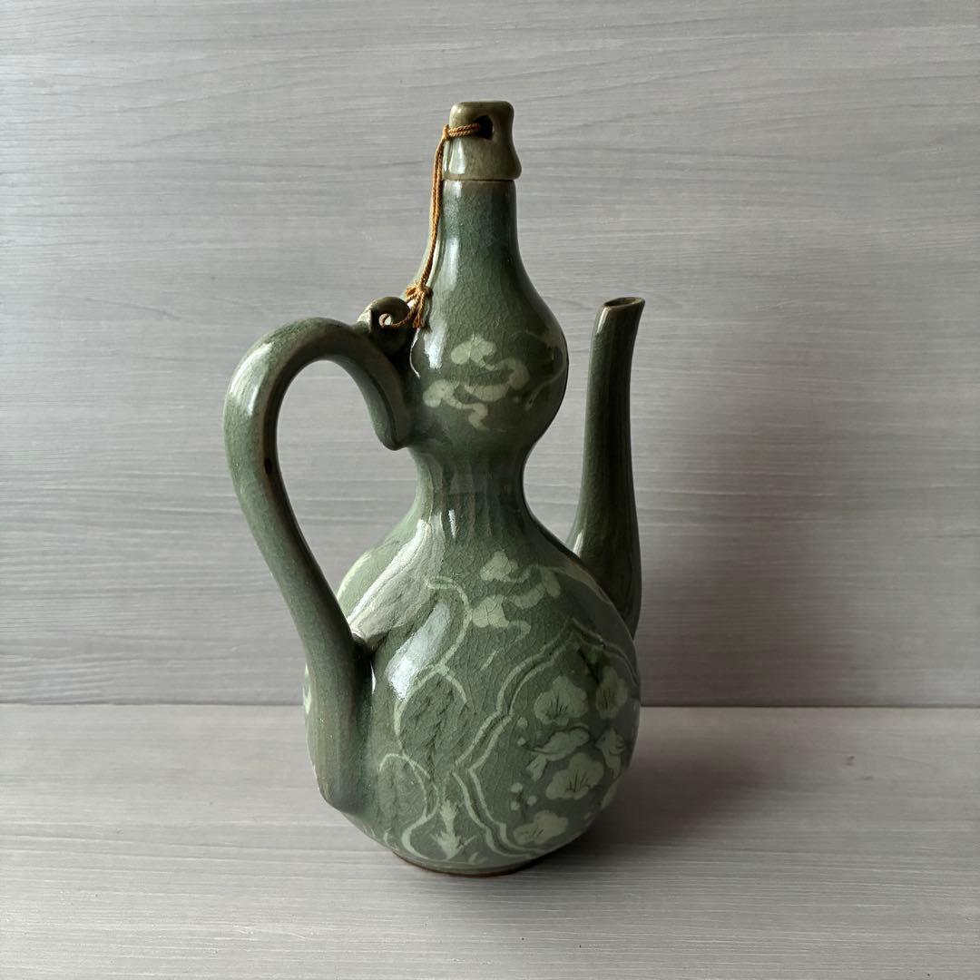 青磁象嵌瓢形水柱　水差し 徳利　壺　梅　鶴　茶道具　雲鶴文