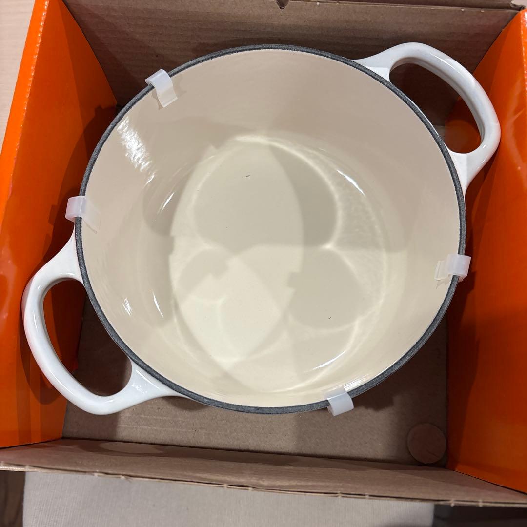 調理器具 LE CREUSET Cocotte Ronde Signature 18cm