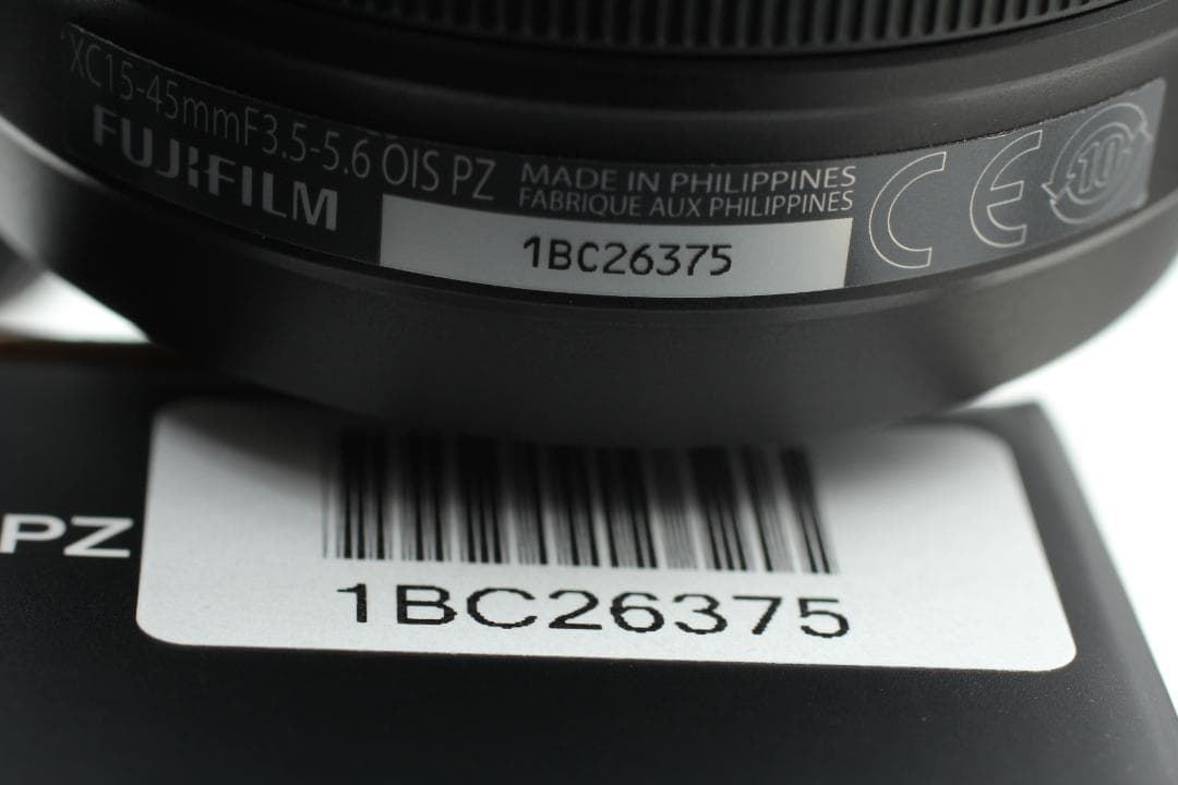 サムレスト付き Fujifilm X-E4 ミラーレスカメラ XC15-45mm