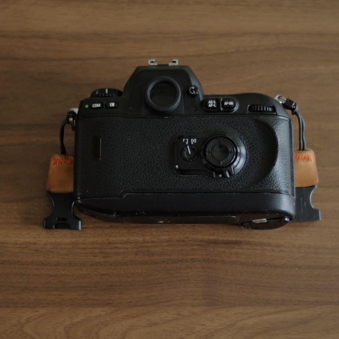 フィルムカメラ Nikon F100 SLR Camera