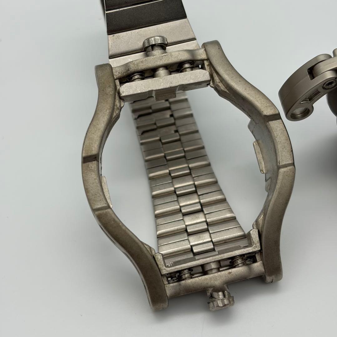 BANDAI バンダイ TOKIMA トキマ シルバー デジタル腕時計