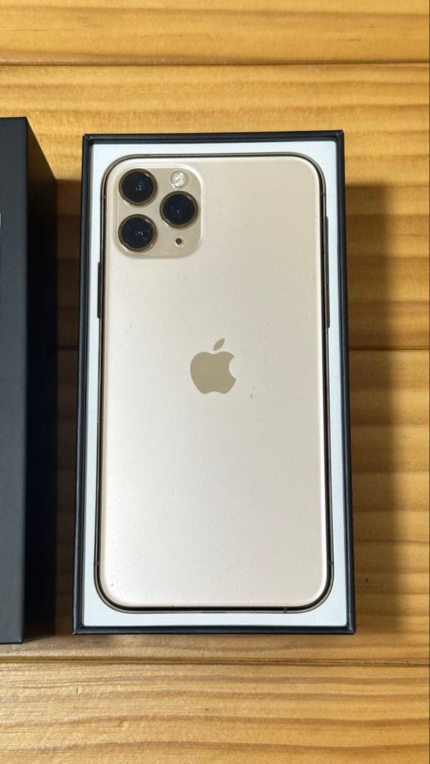 Apple iPhone 11 Pro ゴールド 本体　64GB