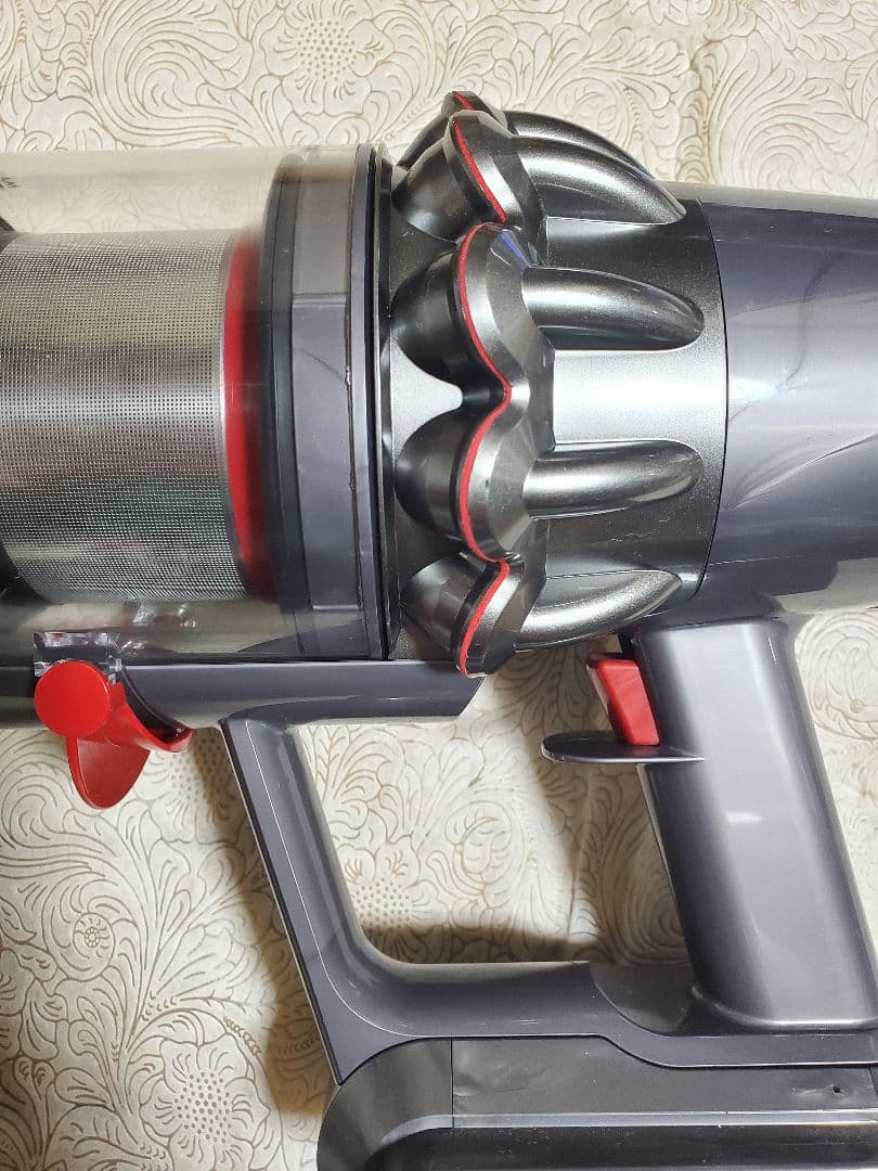 ダイソン掃除機SV15本体のみ