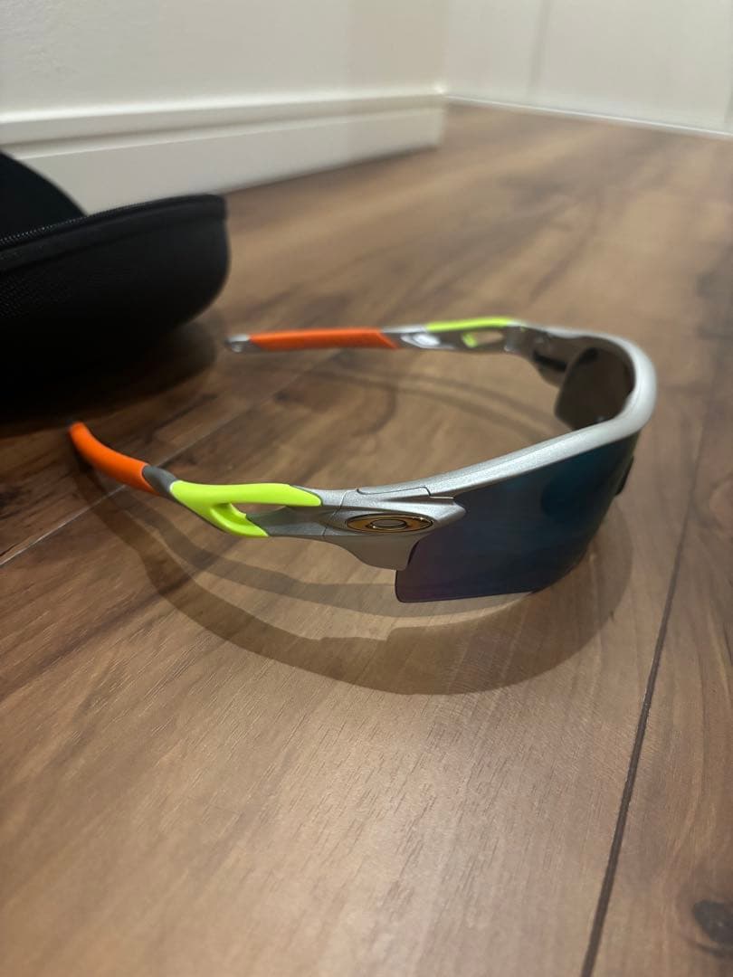 オークリーサングラス（カスタム仕様）