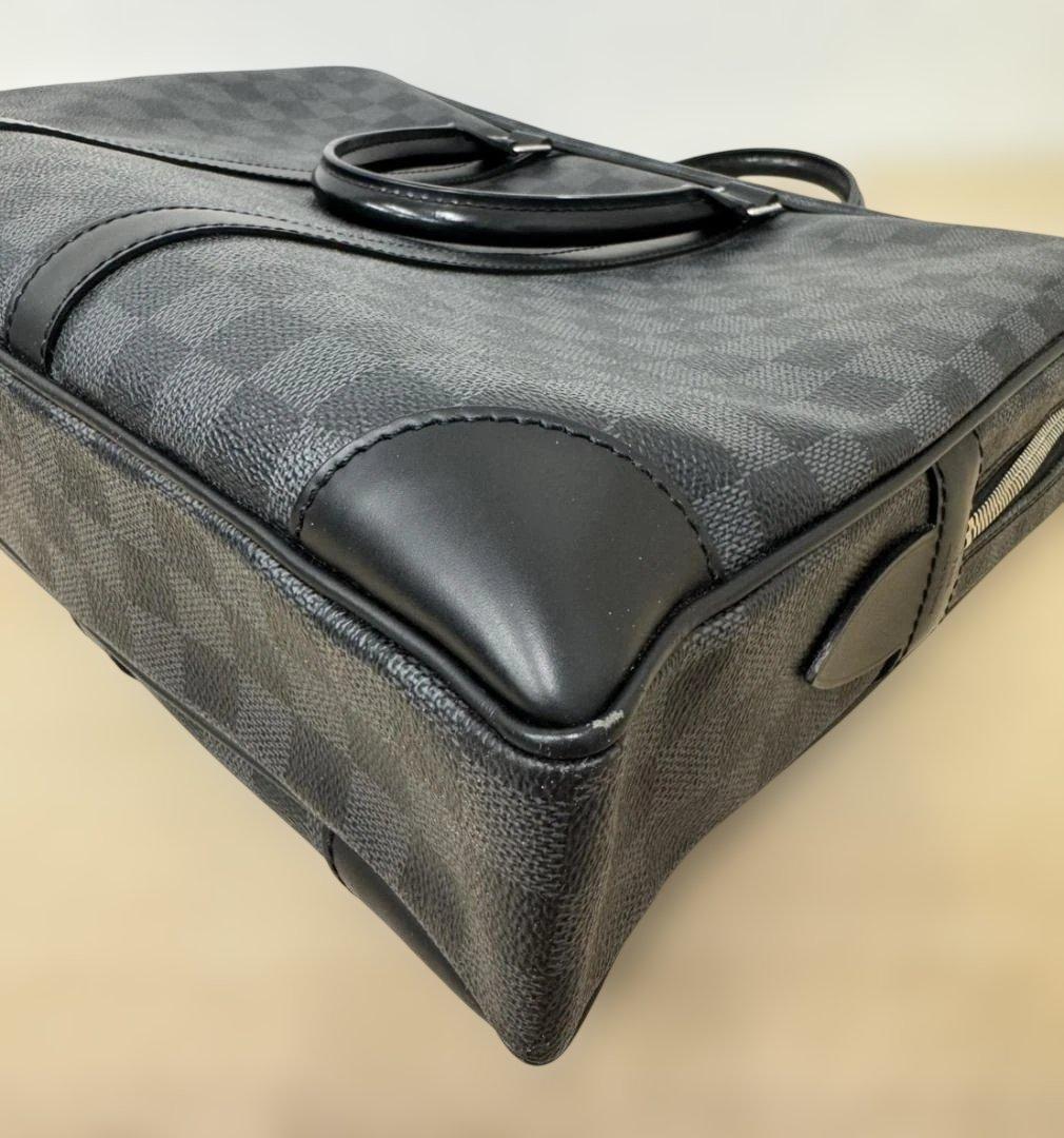 【訳アリ】LV ポルト ドキュマン・ヴォワヤージュ ダミエグラフィット