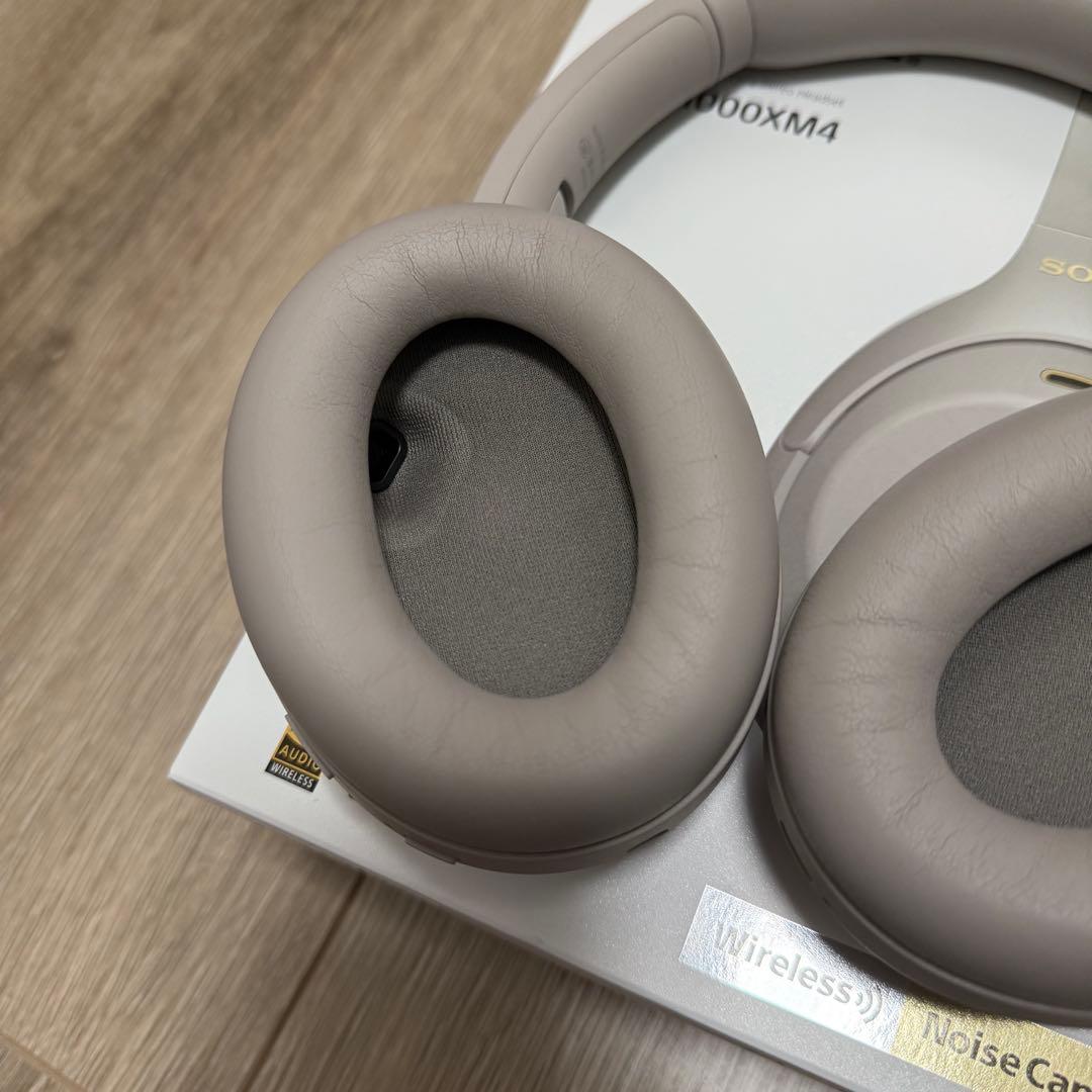 ウ*ラ様 【美品】SONY WH-1000XM4 ワイヤレスヘッドホン