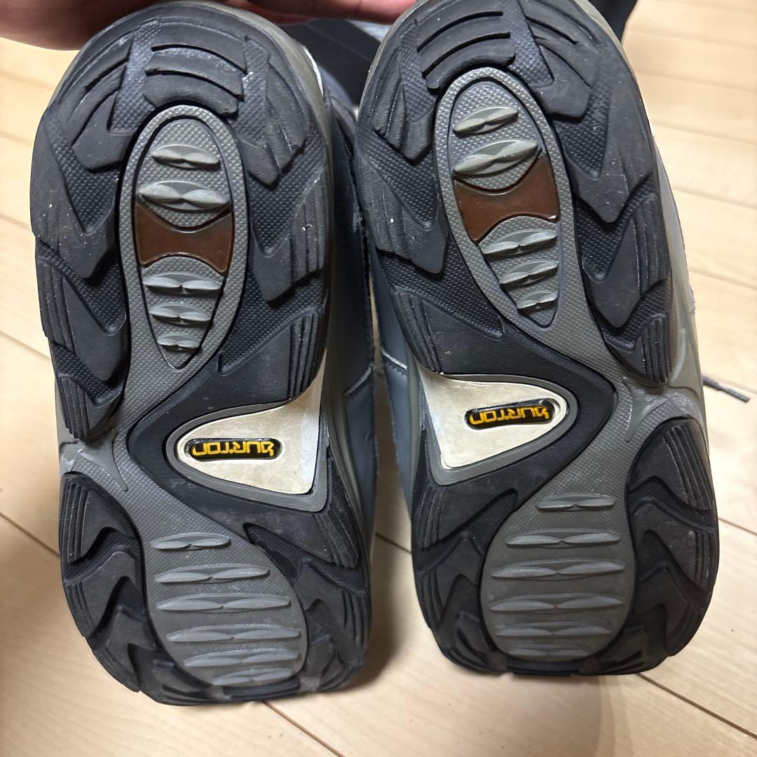 Burton スノーボードブーツ グレー