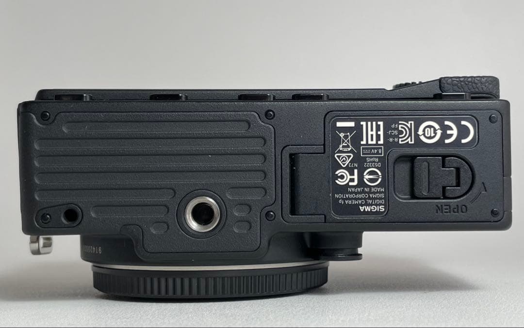 SIGMA fp ボディ バッテリー3個付