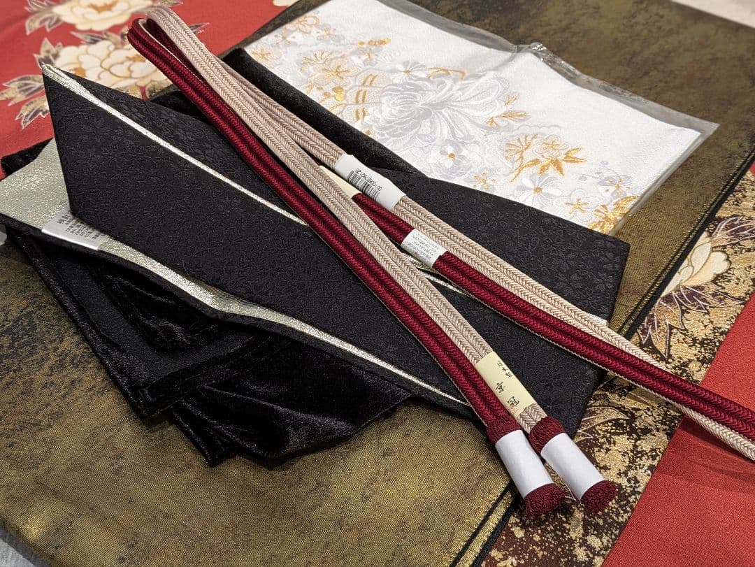 振袖フルセット 身丈166裄68 赤 金彩 暈し染め 鈴乃屋 成人式 逸品