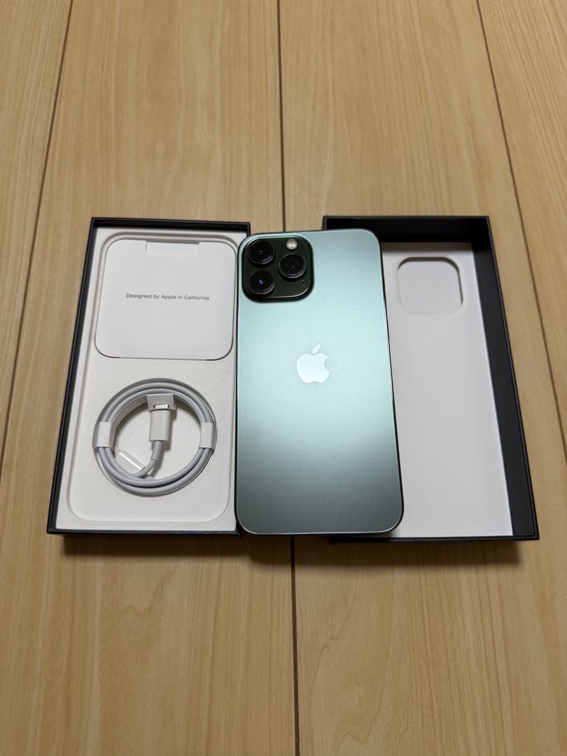 Apple iPhone 13 Pro Max 256MB アルパイングリーン