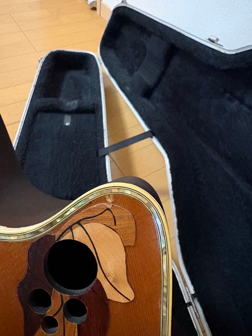 アコースティックギター 1987年製 ハードケース付き