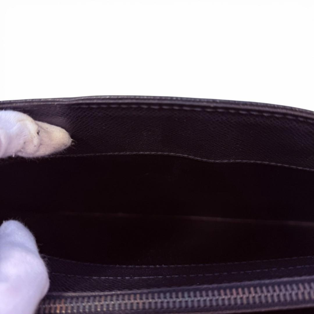 LOUIS VUITTON M30052 タイガ ポルトドキュマン・ロザン