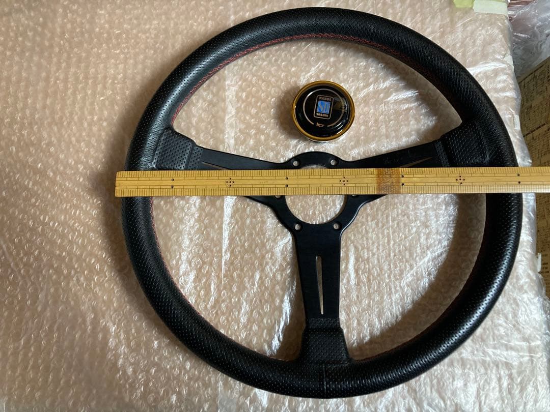 NARDI ナルディ　ステアリング　ホーン付き　ハンドル