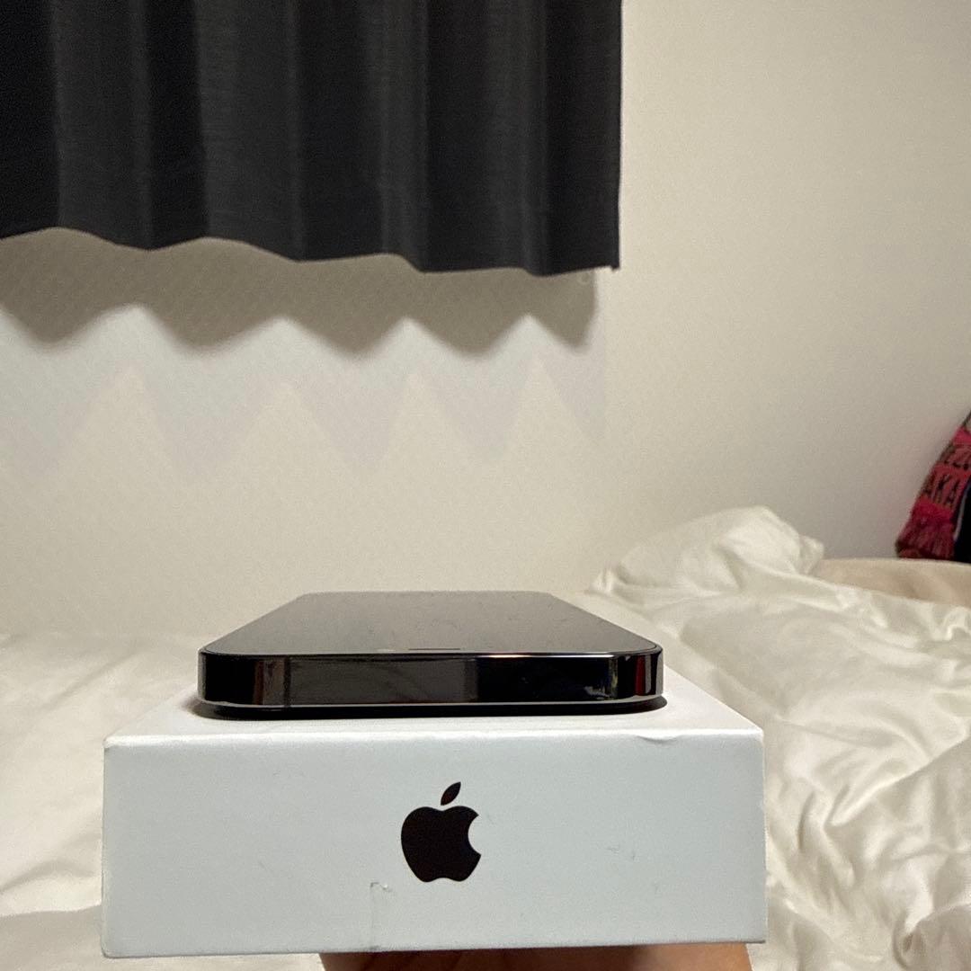 Apple iPhone 14 Pro スペースブラック本体 バッテリー88%