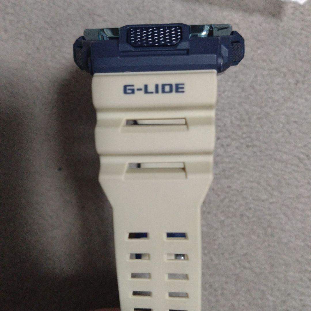 未使用に近い　G-SHOCK　GBX-100TT-2DR ネイビー/アイボリー