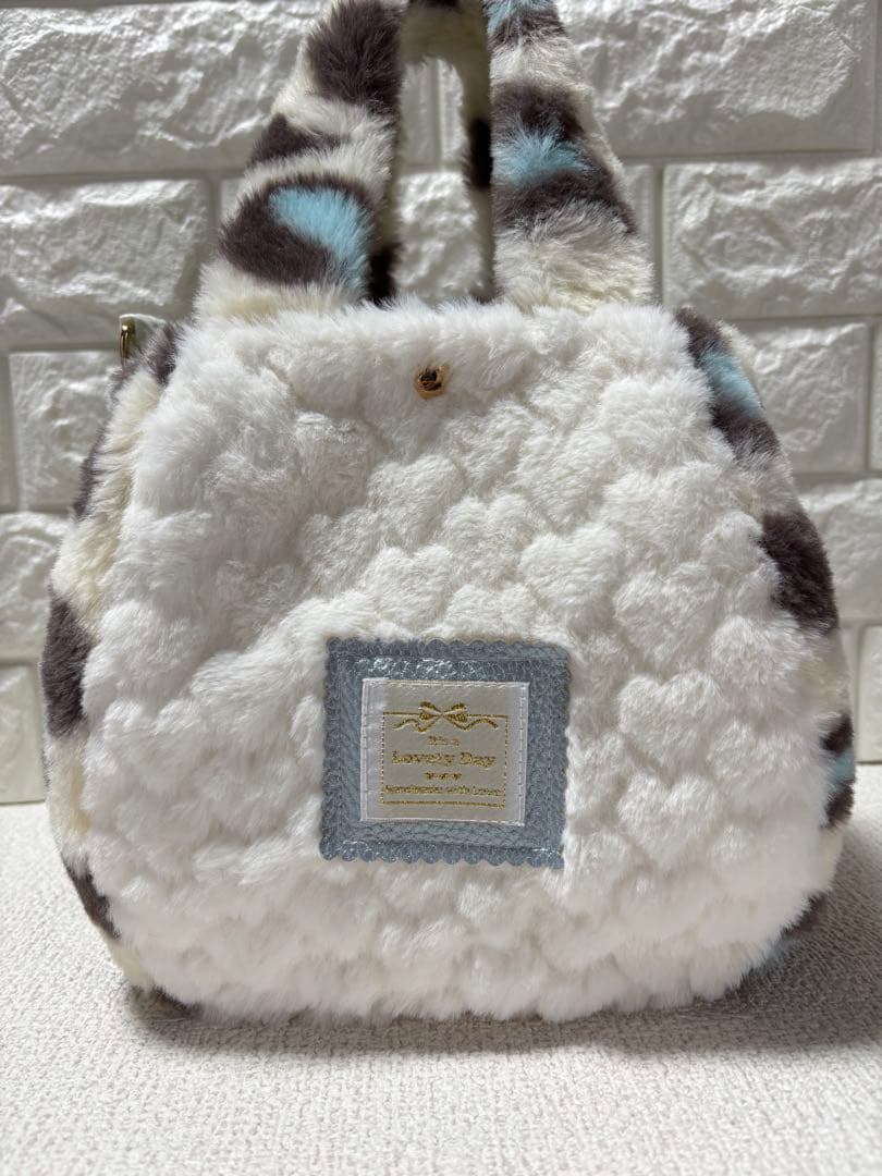 黒*こ様 コヤンイサムチョン　ハンドメイド　ファーバッグ　ハチワレねこちゃん　ヒ