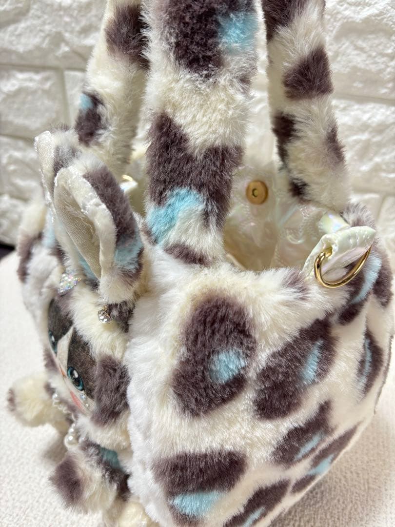 黒*こ様 コヤンイサムチョン　ハンドメイド　ファーバッグ　ハチワレねこちゃん　ヒ