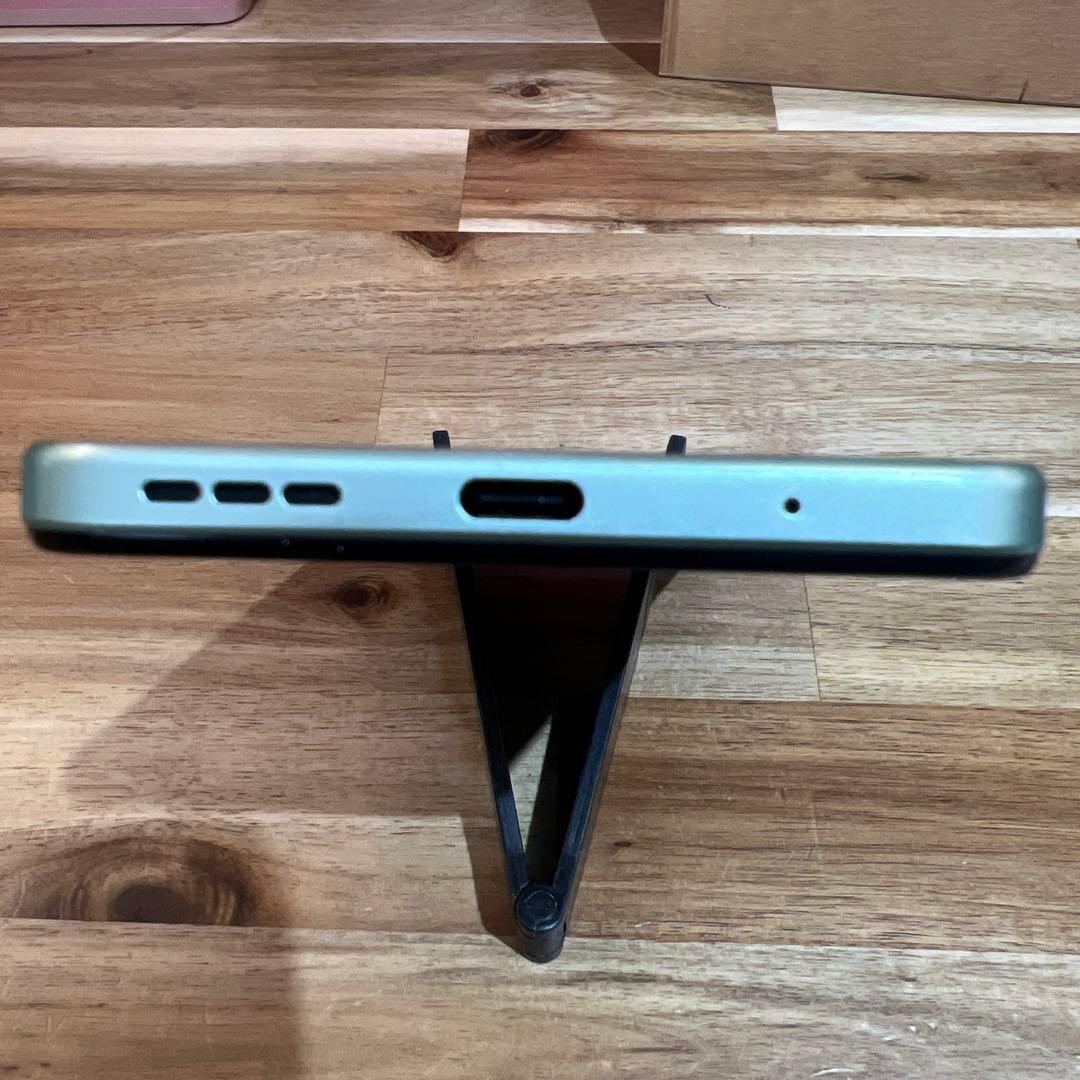 C878 SIMロック解除済み MOTOROLA moto g24