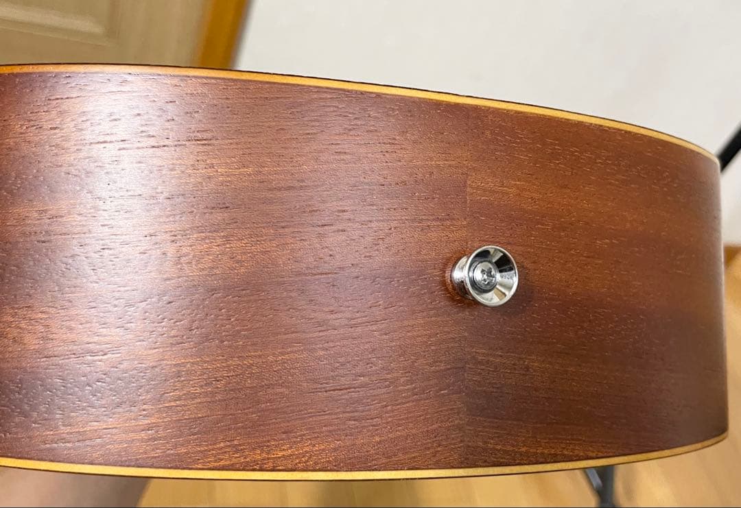 【美品】LUNA UKE TRIBAL6 ルナ ミニギター アメリカ