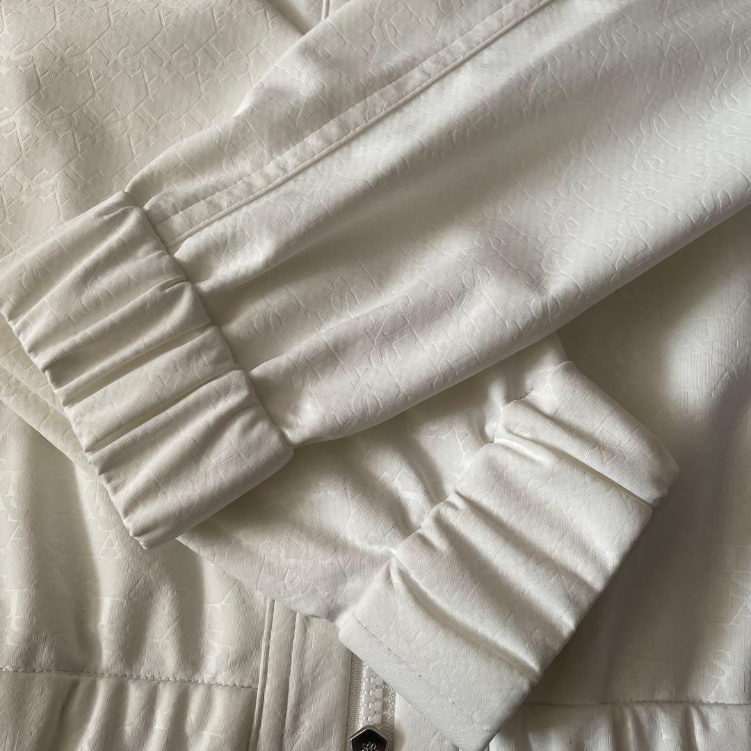 セントアンドリュース　ホワイトフード付きジャケット