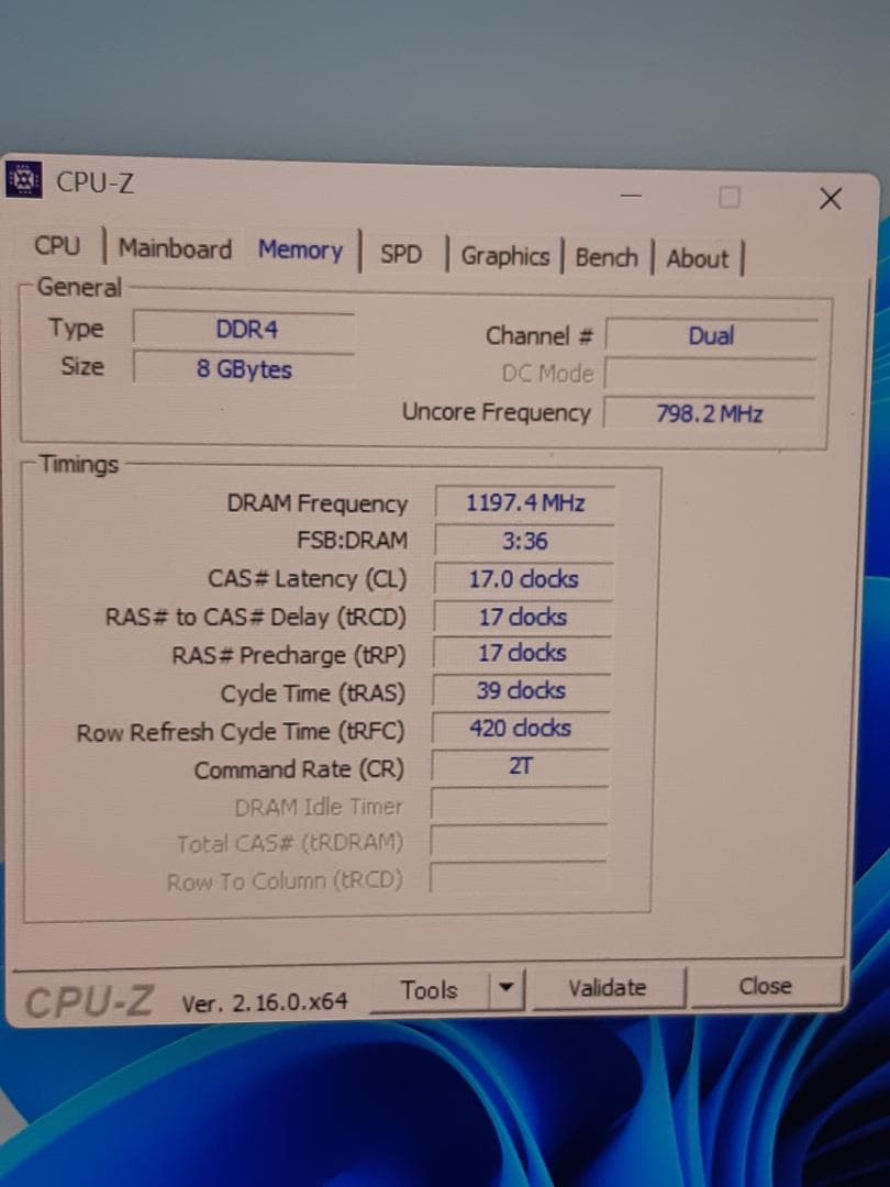 自作PC　MINI-ITX・i3 8100・8GB・SSD128GB・Win11