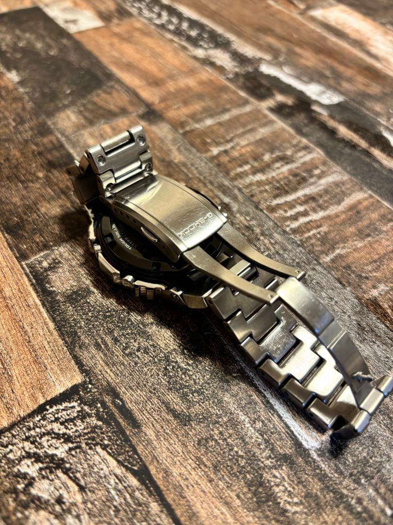 G-SHOCK フルメタル　GMW-B5000 シルバー