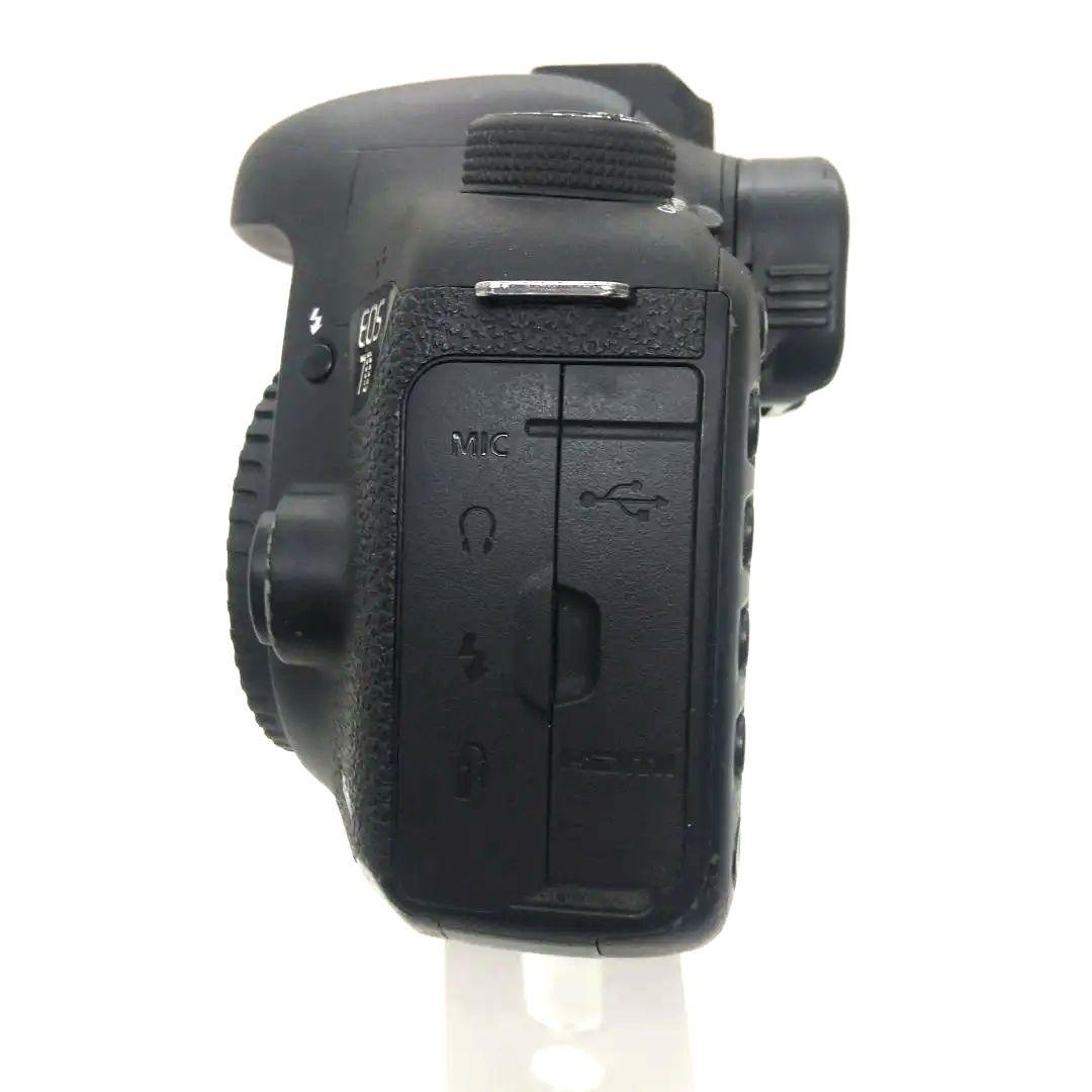 ア*ロ様 【実用的組合せ】Canon EOS 7D Mark II レンズ２本・