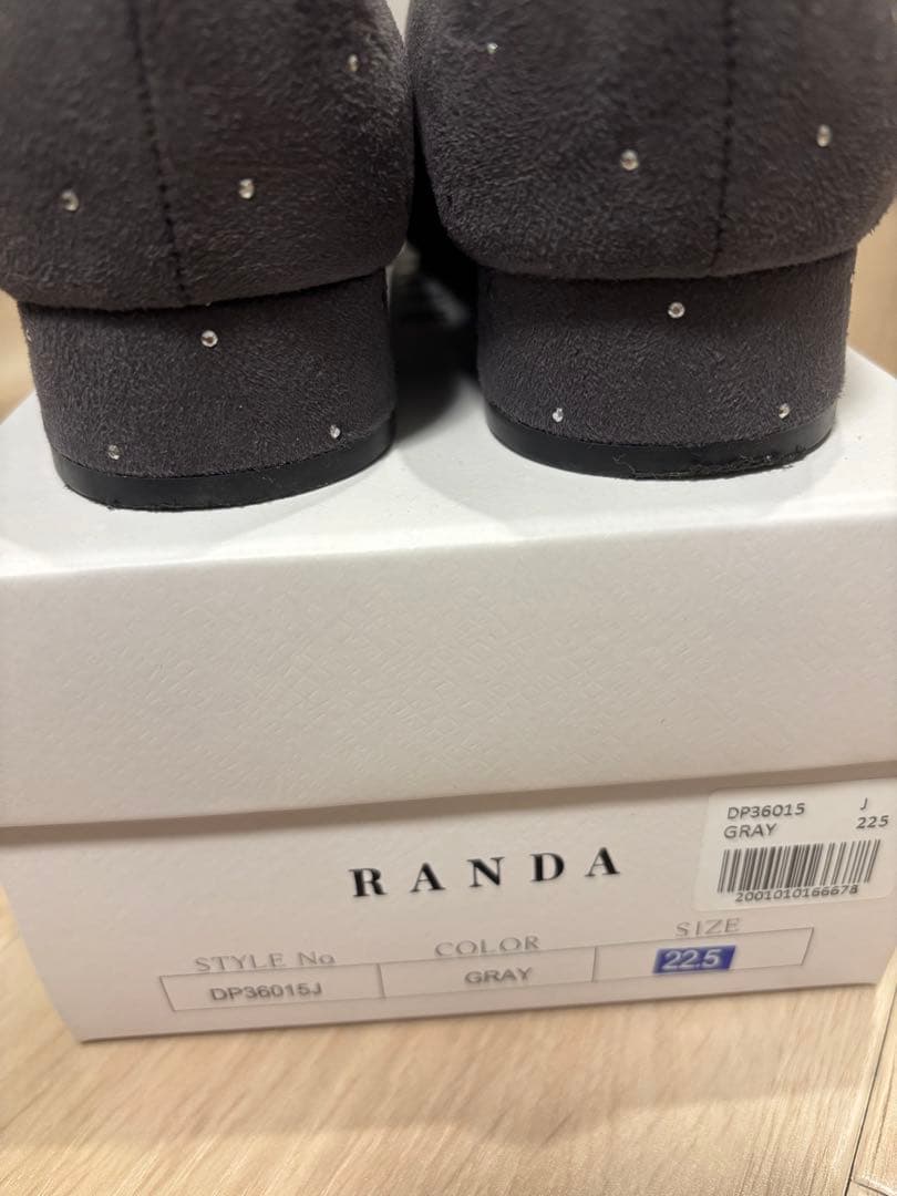 RANDA ビジューパーツフラットパンプス