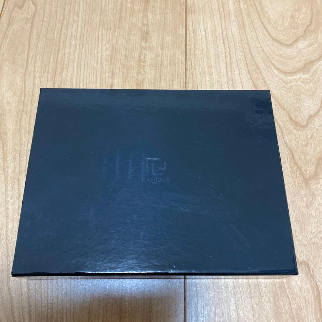 RAMIDUS パスポートケース