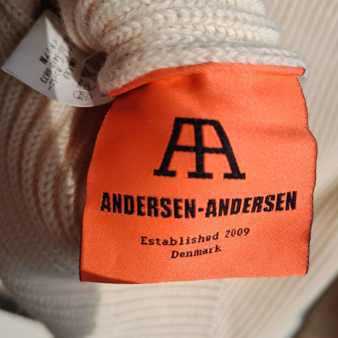 ANDERSEN-ANDERSEN アイボリー タートルネックセーター