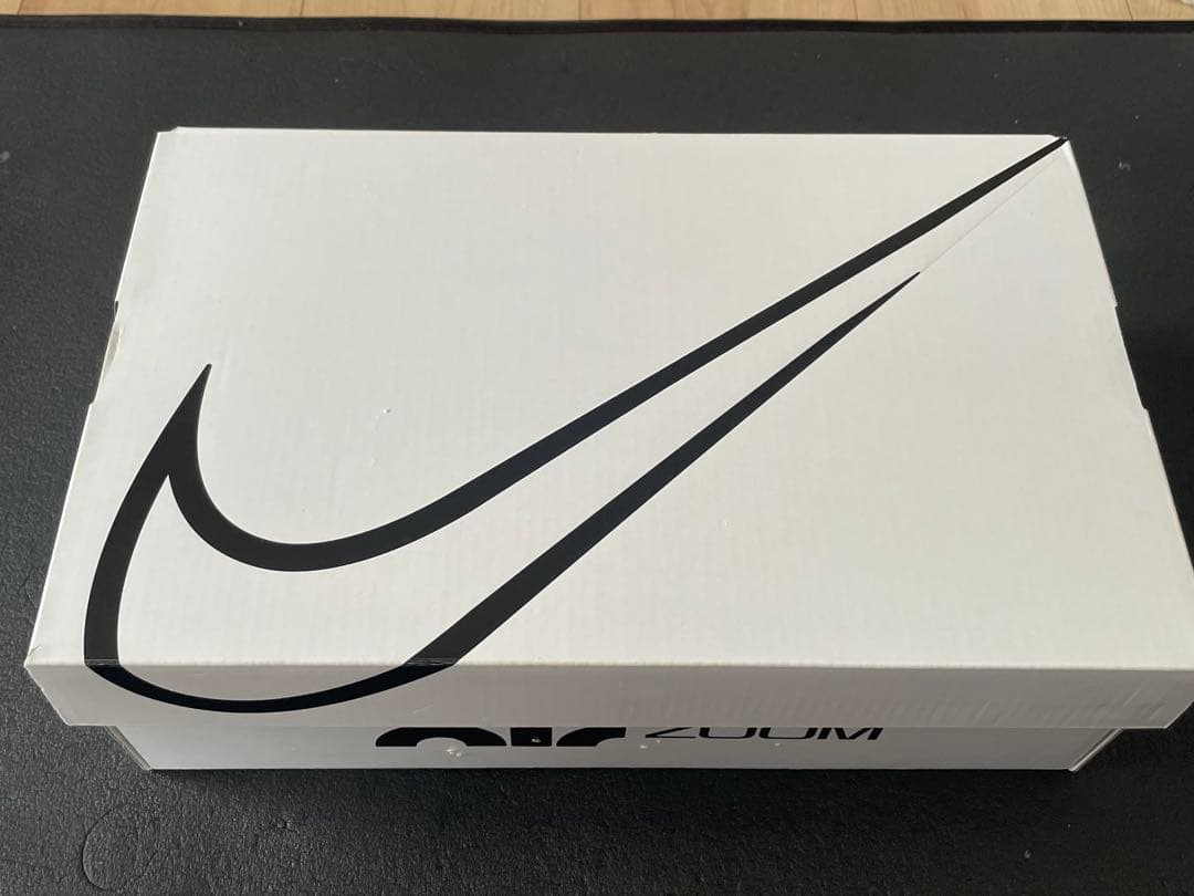 ナイキ中長距離用スパイクエアズーム　ビクトリー28cm美品