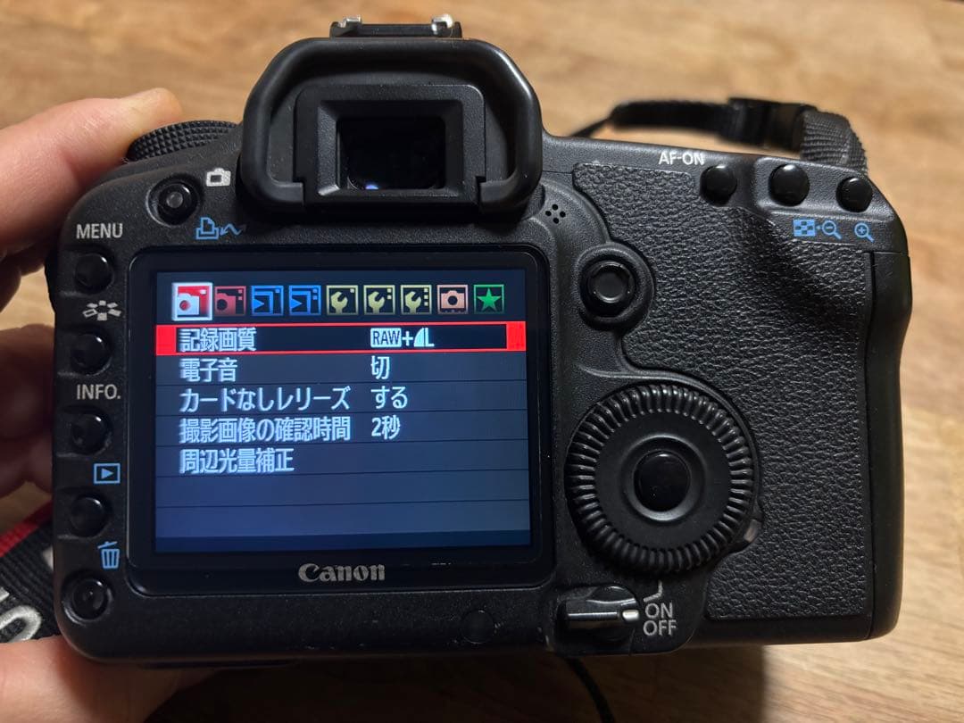 g*9様 Canon EOS 5D Mark II 一眼レフカメラ