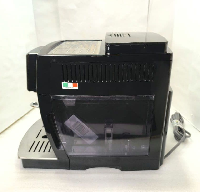 デロンギマグニフィカS コンパクト全自動コーヒーマシン ECAM23120B 6