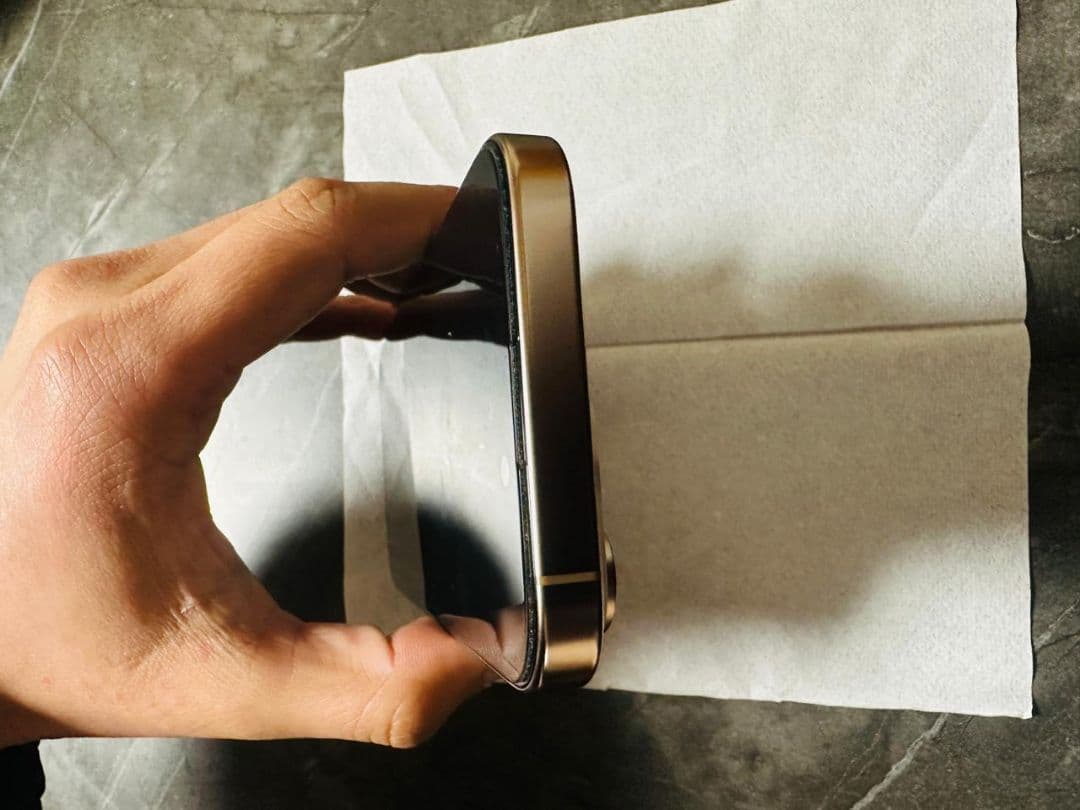 iPhone 16proスマートフォン 本体