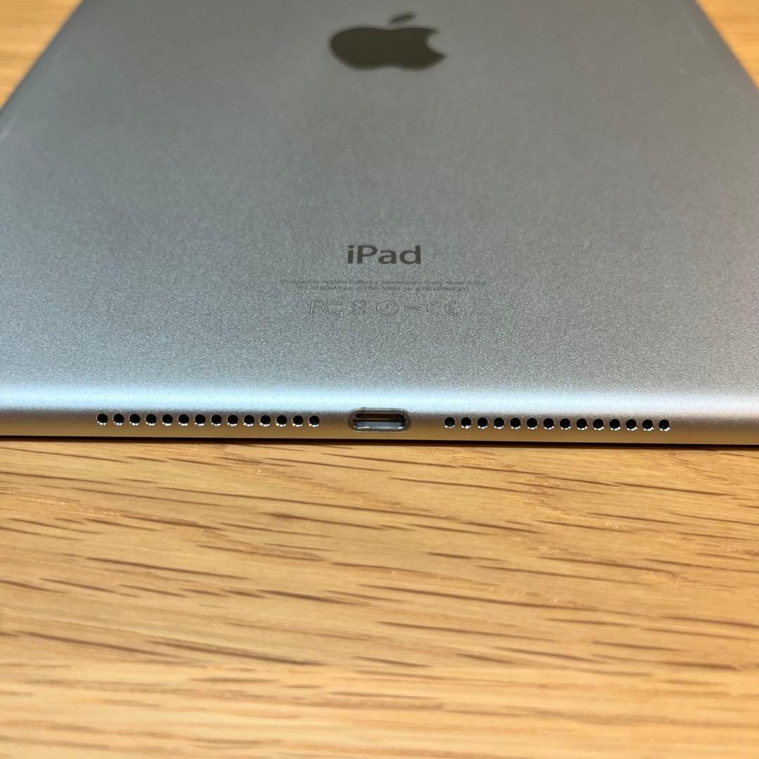 Apple iPad Air2 Wi-Fiモデル 64GB シルバー 美品