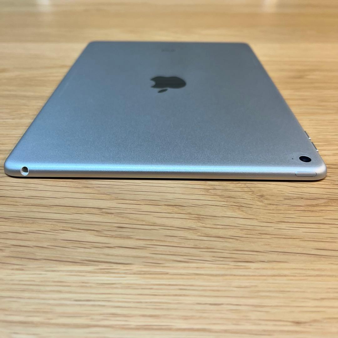 Apple iPad Air2 Wi-Fiモデル 64GB シルバー 美品