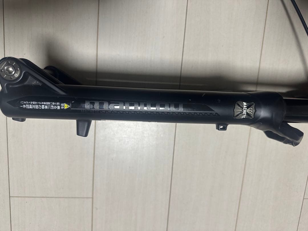 Manitou machete サスペンションフォーク27.5