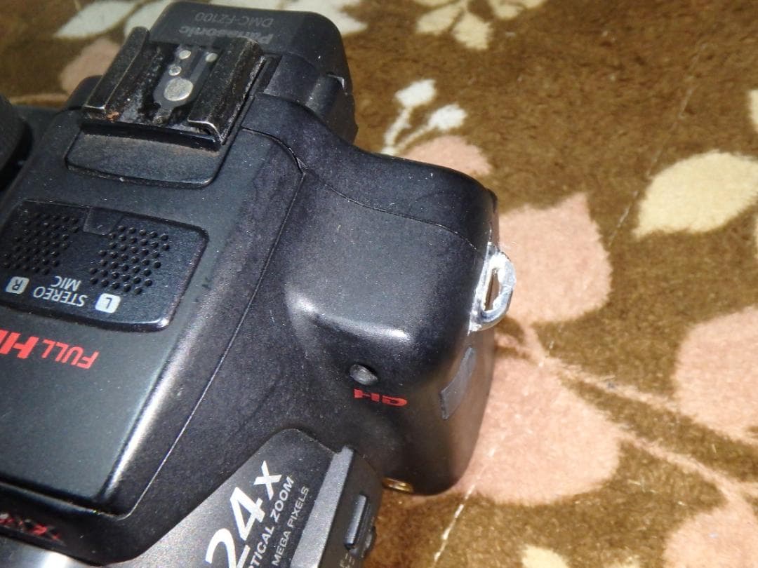 動作品 PANASONIC DMC-FZ100 LUMIX デジタルカメラ