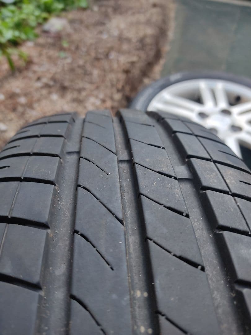 やっちゃん　ダイハツ タント 純正 ４本