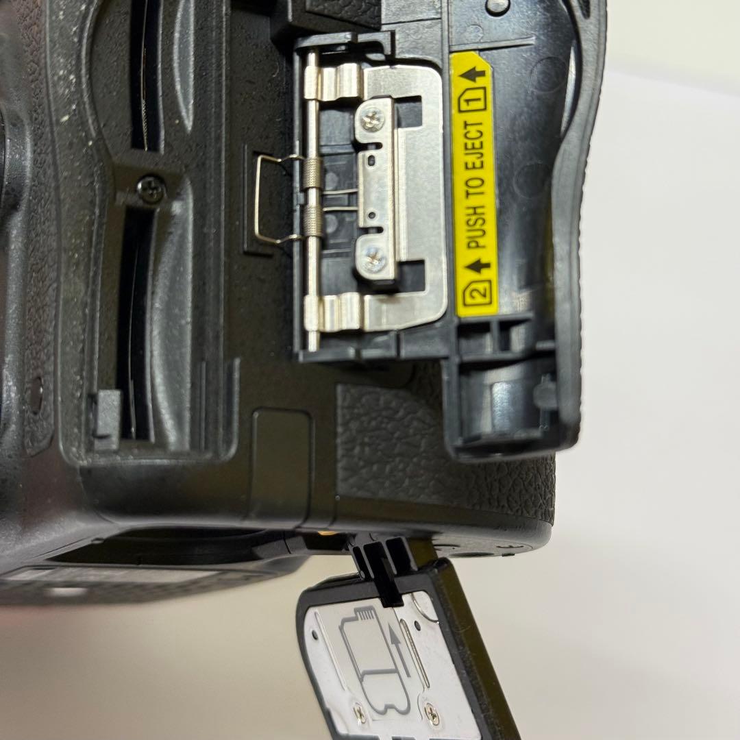 Nikon D750 デジタル一眼レフカメラ 本体