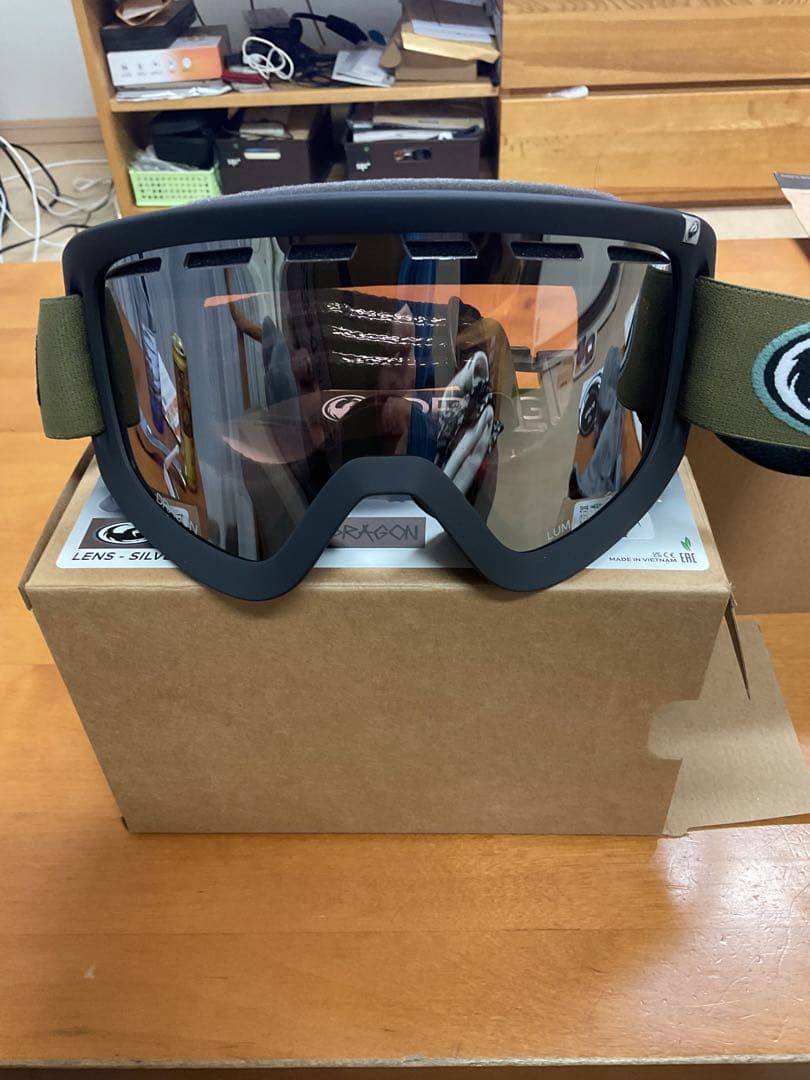 DRAGON D1 ゴーグル シルバーレンズ