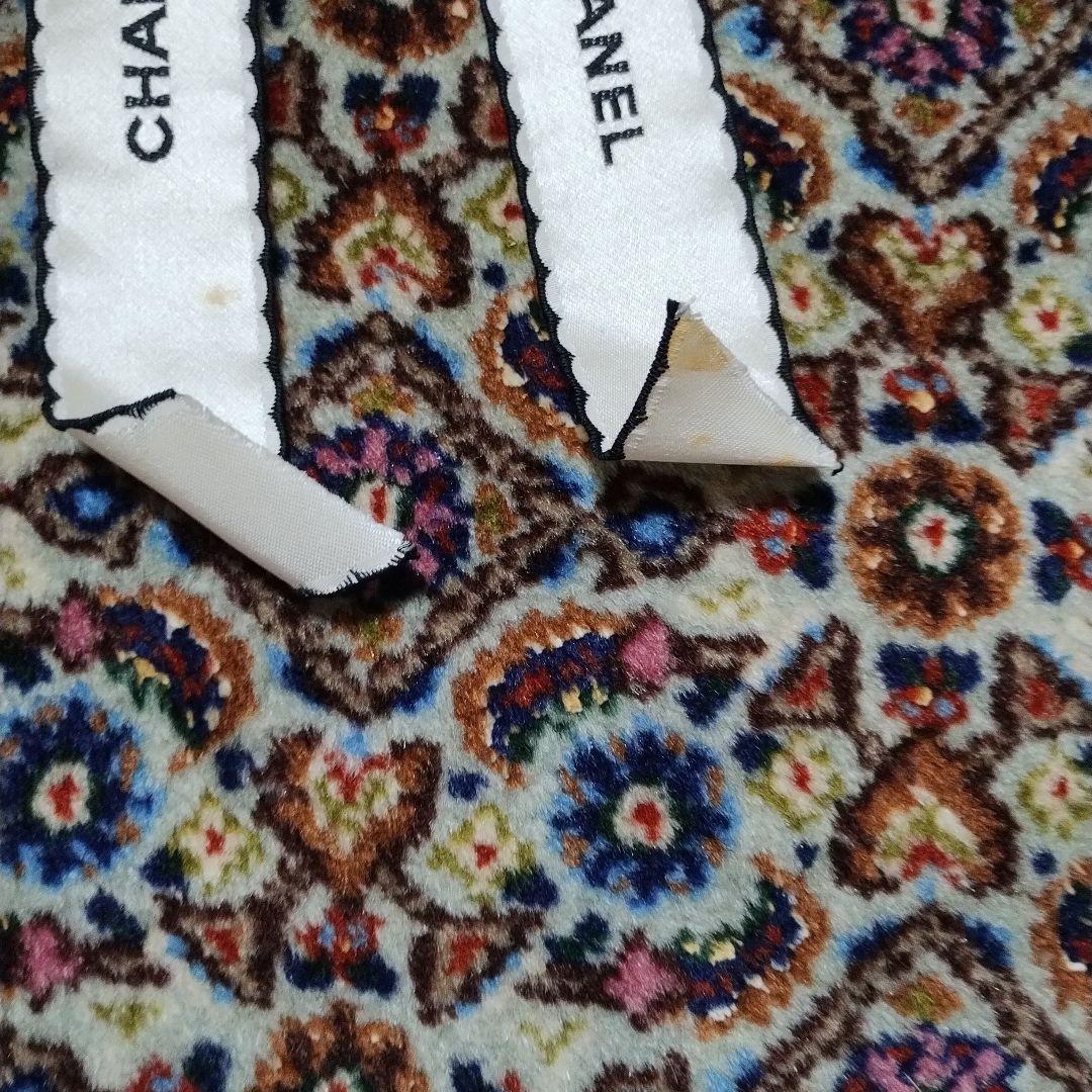 ヴィンテージ　CHANEL サテンリボン ブローチ白