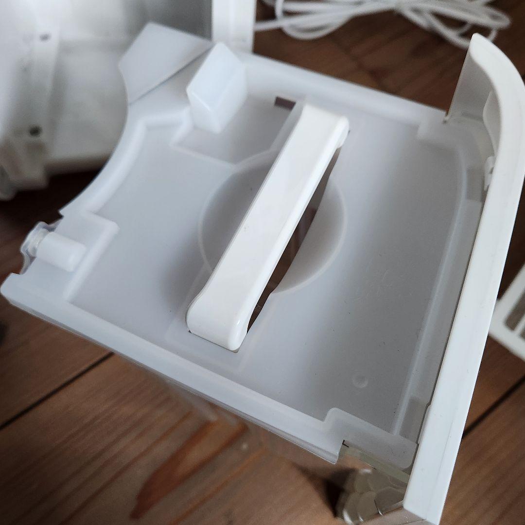 SHARP 衣類乾燥機 除湿器 10L　CM-P100-W 2022年製