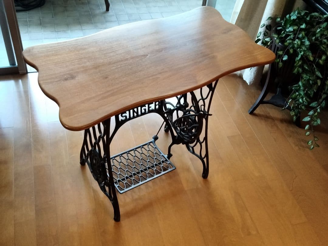 SINGER　足踏みミシン　アンティークテーブル　机
