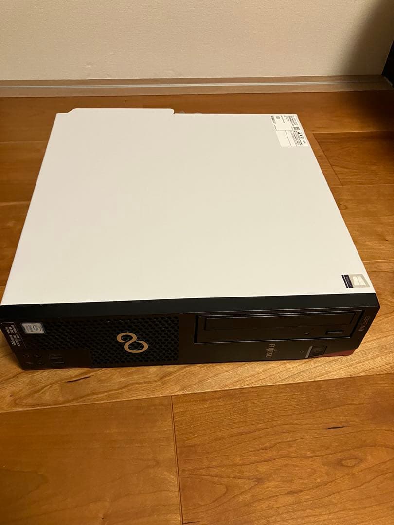 【ジャンク品・部品取り推奨】FUJITSU ESPRIMO D588/TX