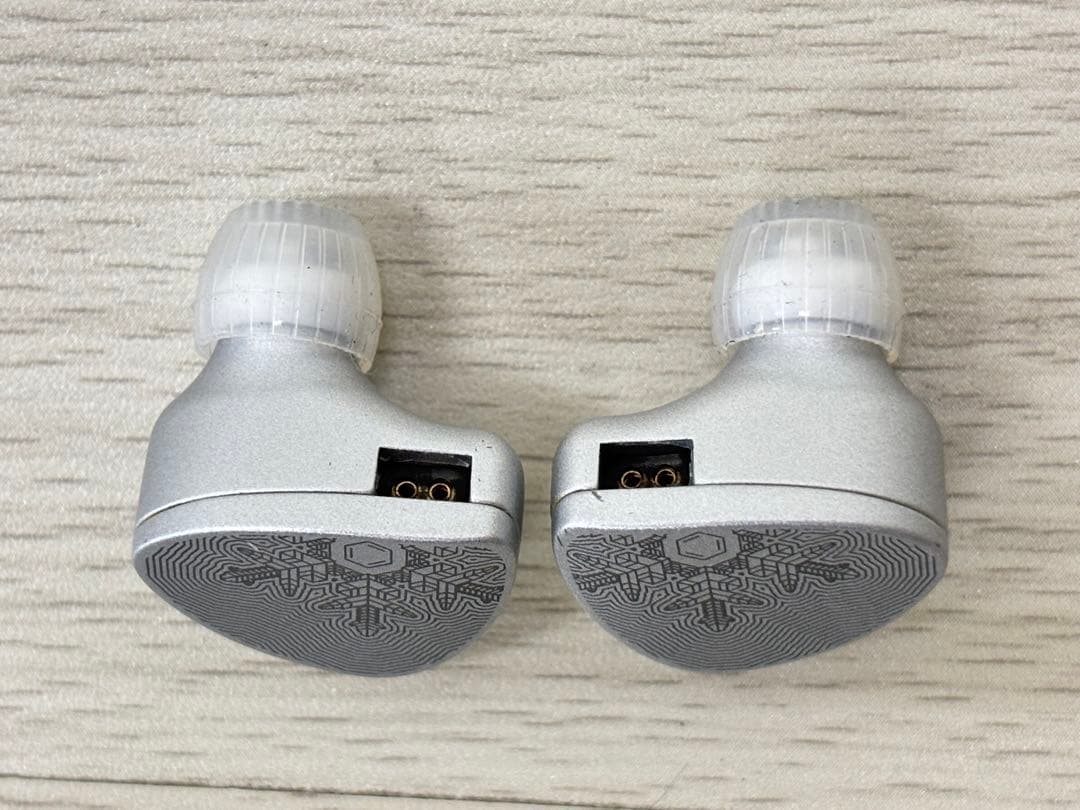 水月雨(MOONDROP) Aria  Edition