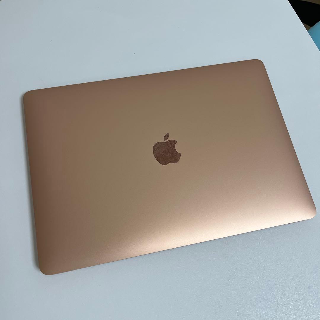 オフホワイトMacBook Air/M1/13インチ/8GB/256GB