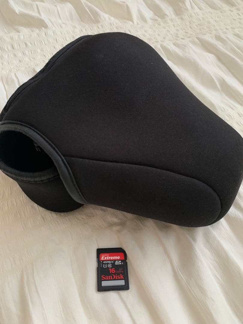 多言語対応D7100 18-105mm + Ai-S 50mm f 1.8