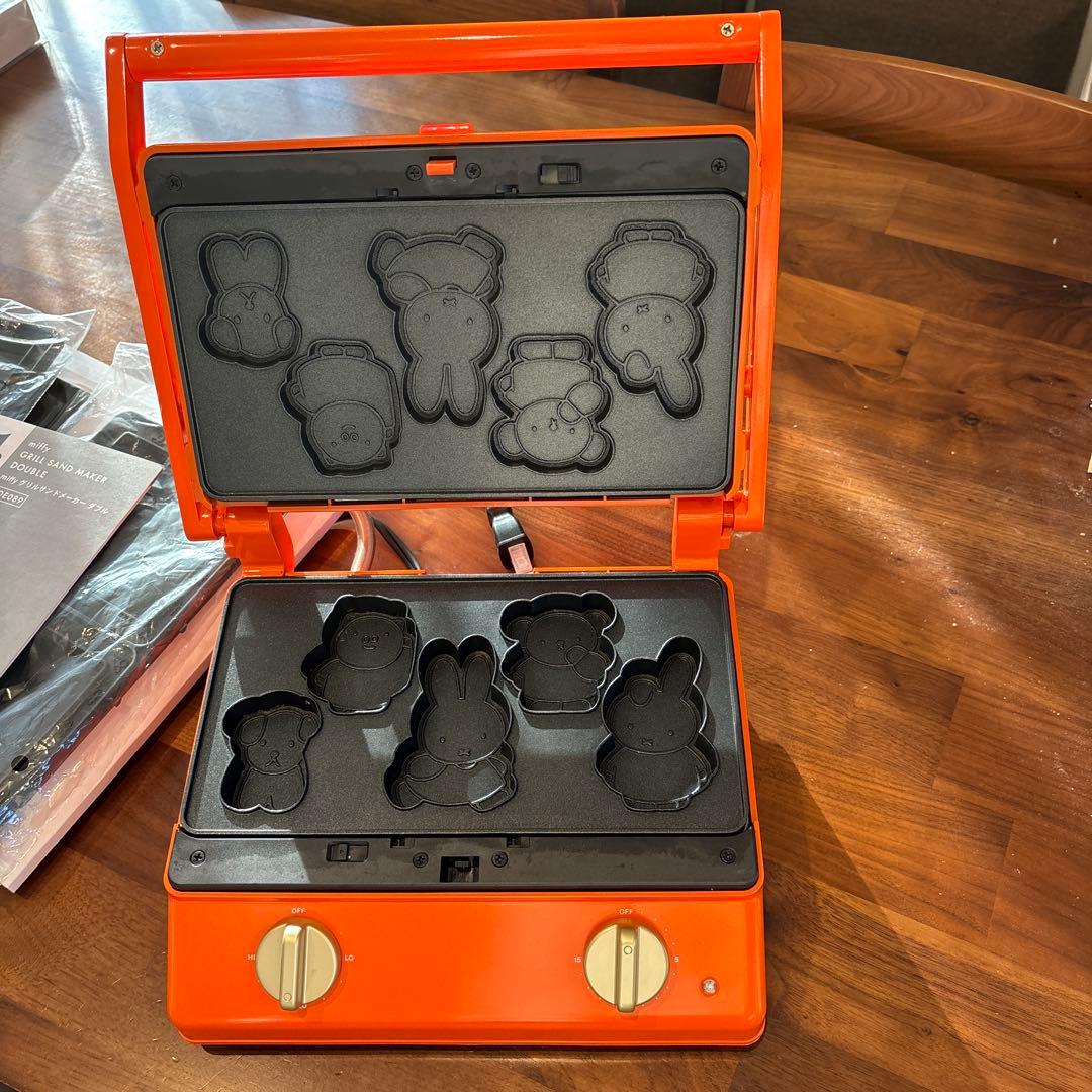 ブルーノ　ミッフィーグリルサンドメーカーダブル