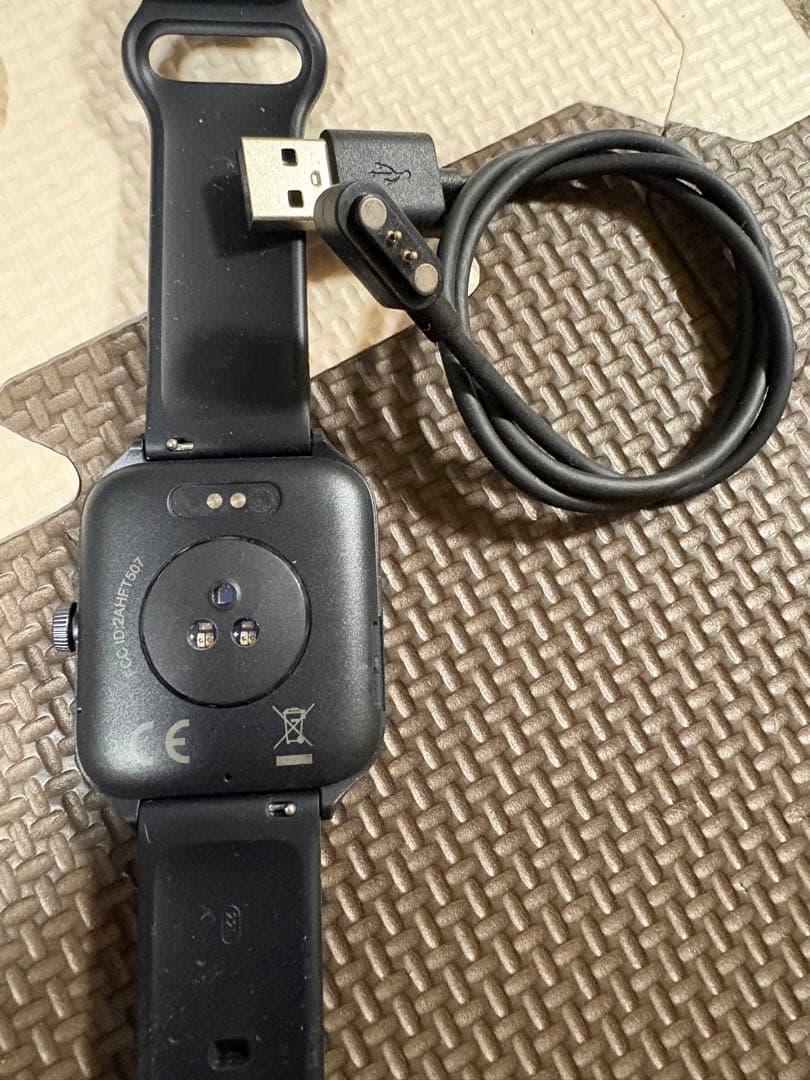 iPad本体とJBLスピーカー、イヤフォンセット